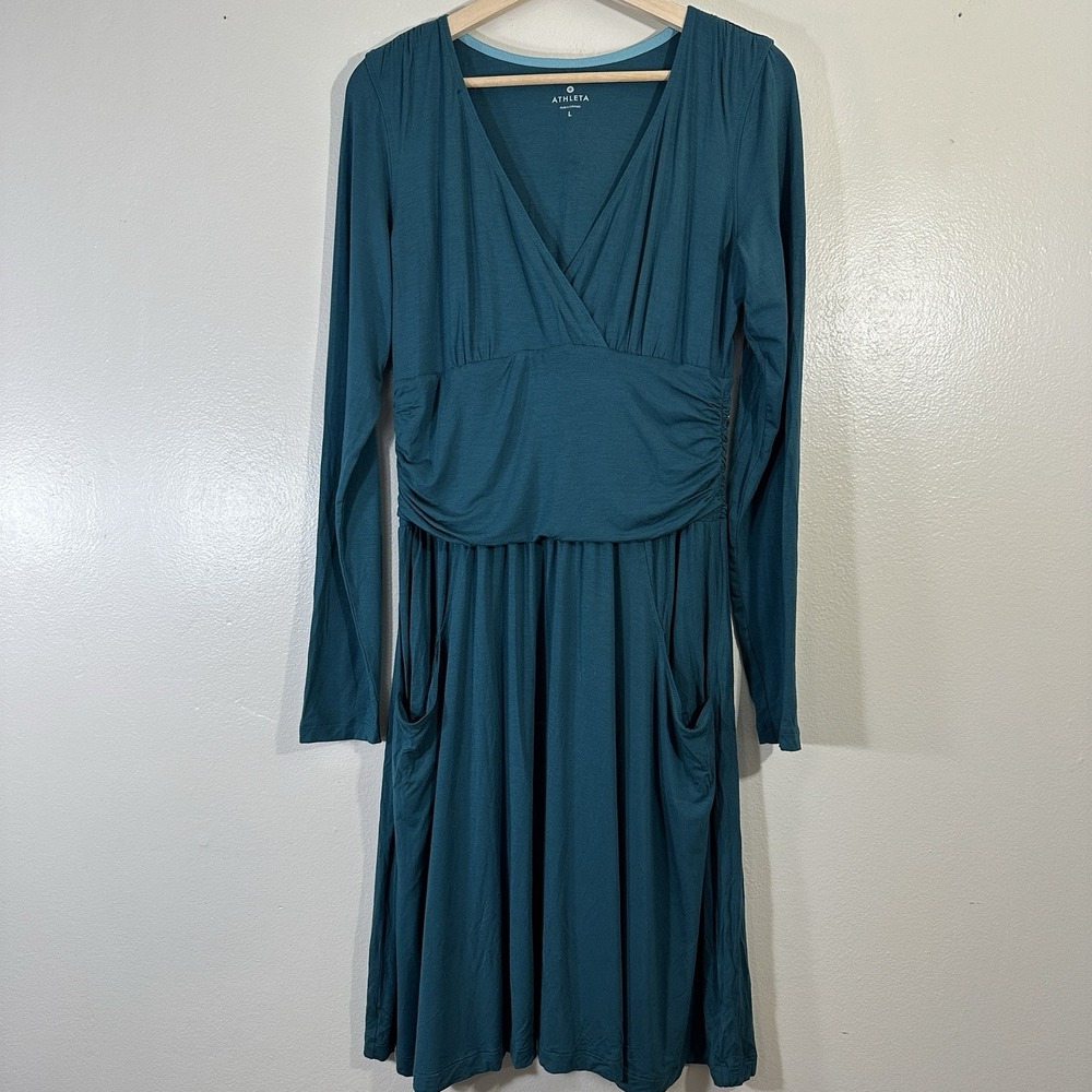 Athleta Women's Large Perfect Packer Long Sleeve Dress Vacation Casual